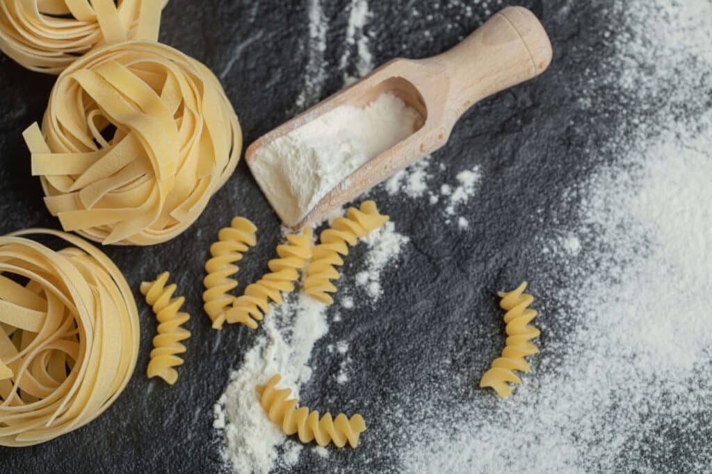 The use of gluten-free flours in traditional pasta and gluten-free pasta