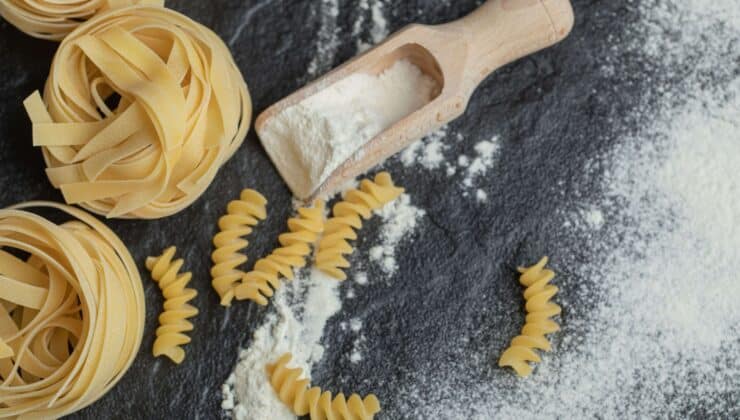 The use of gluten-free flours in traditional pasta and gluten-free pasta